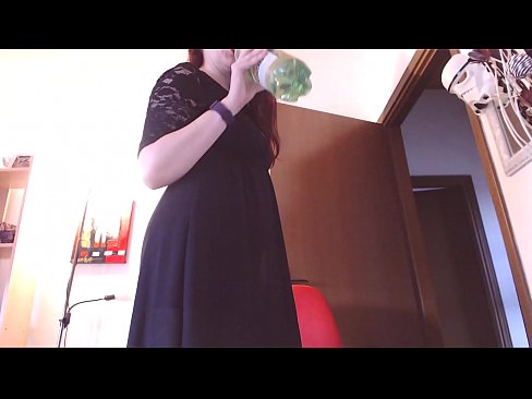 ❤️ Ein unterwürfiger Sklave, der schmutzige und üppige Höschen liebt, wird gezwungen zu masturbieren, nachdem er dieses Video gesehen hat! Sex bei uns de.xxxwownet.ru ☑