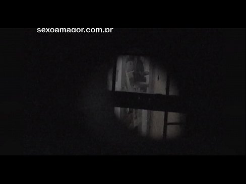 ❤️ Blondie wird heimlich von einem Voyeur aus der Nachbarschaft gefilmt, der sich hinter Hohlblocksteinen versteckt Sex bei uns de.xxxwownet.ru ☑